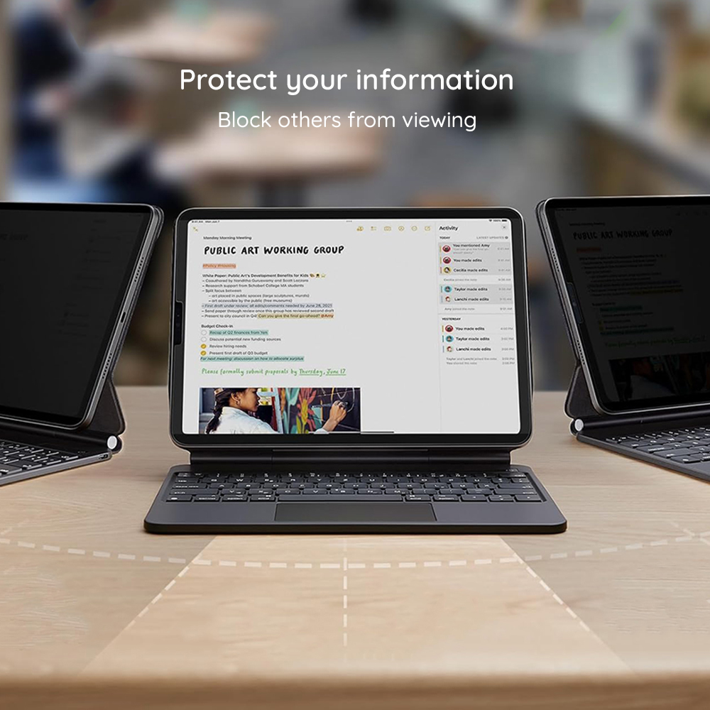 Folie de protectie Ecran Privacy ESR Magnetic pentru Apple iPad Pro 13 (2024), Plastic - Potrivire pe Apple iPad Pro 13 (2024)